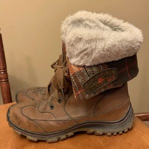 Pajar 244268 Womens Alice Leather Snow Boots Cognac Brown Plaid Size 41 EU 10 US